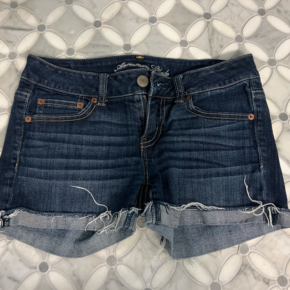 AE shorts